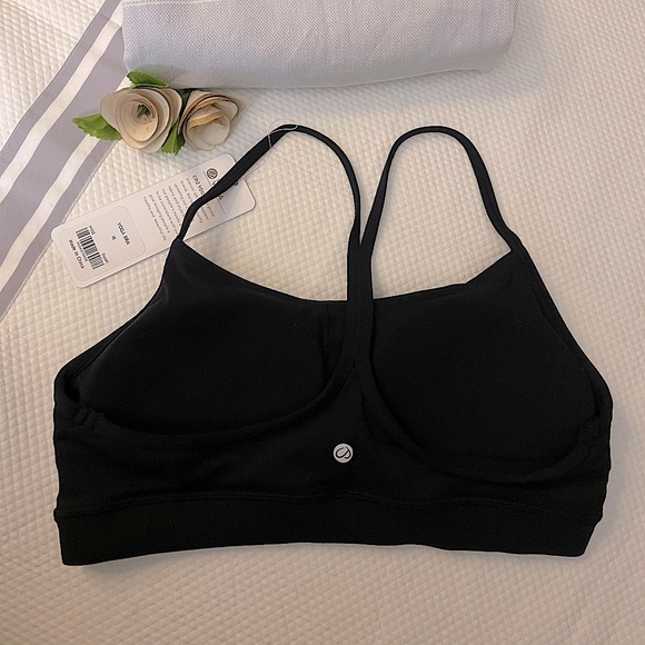 ❌SOLD❌CRZ Yoga ButterLuxe Y Back Sports Bra - size small - Picture 4 of 10